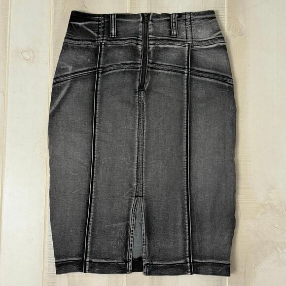 Ranberri Black Denim Pencil Skirt Sz 26 High Waist Faded Wash Stretch Knee Lengt - Picture 2 of 9